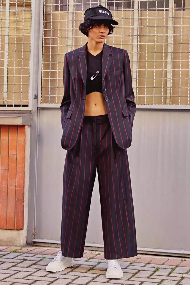 戳进来｜看完了她们的穿搭，我立刻丢掉了鞋柜里的高跟鞋！