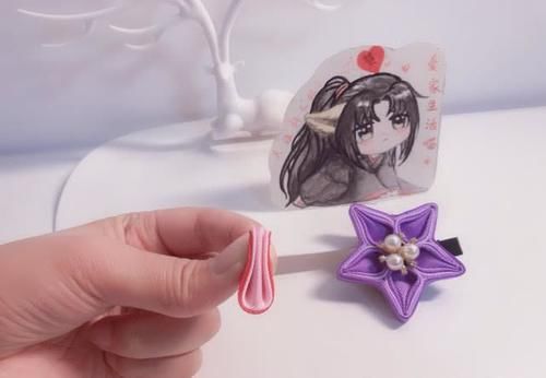  形状@你喜欢星星吗？用丝带做个星星发夹吧！