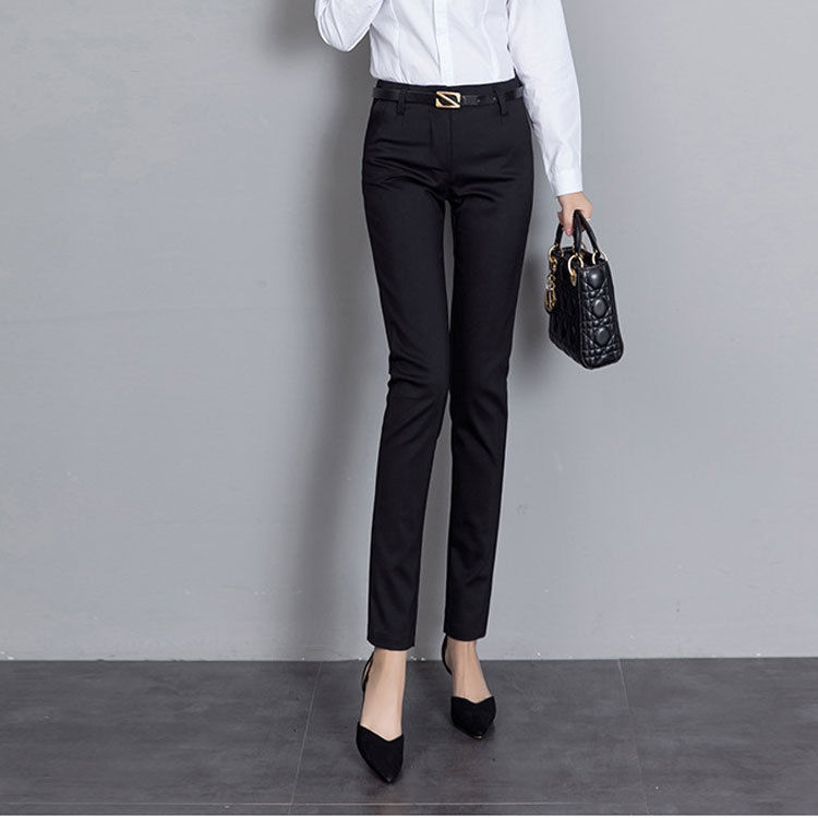 “温柔裤”终于上新了!洋气嫩美，修身百搭特显高，9月穿正合适