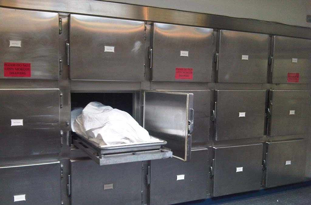 进医院停尸间后背拔凉,阴气还是寒气?