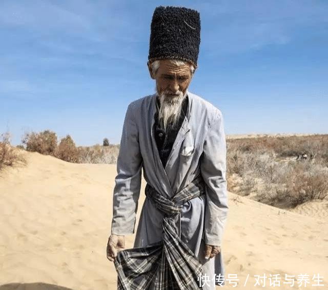 我国最难到达的神秘村落，寄居沙漠不与现代人接触，躲避政府30年