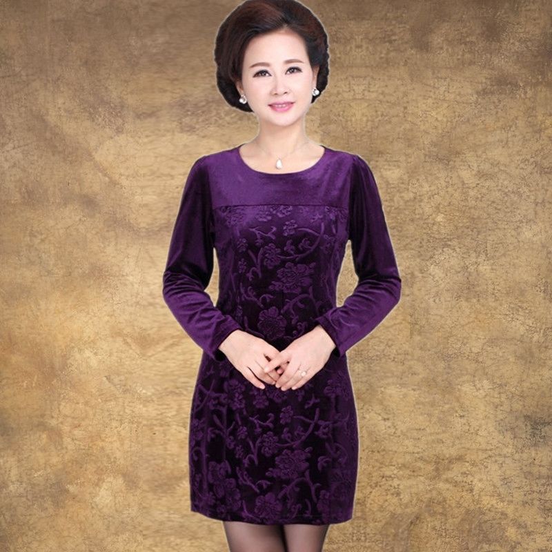 任秋风十里，也比不上穿旗袍的你