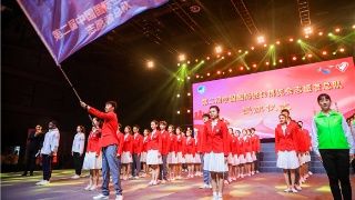  #容克#欧盟委员会主席容克将卸任 感慨万千泪洒欧盟峰会