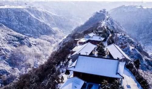  发现■我国一五线小城市，意外发现10亿吨油田，带动当地经济发