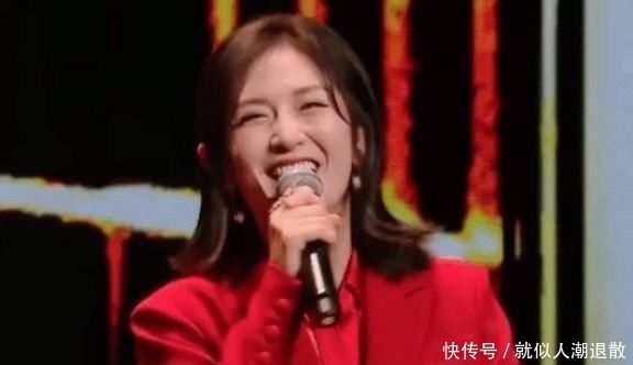 董卿主持中央电视台