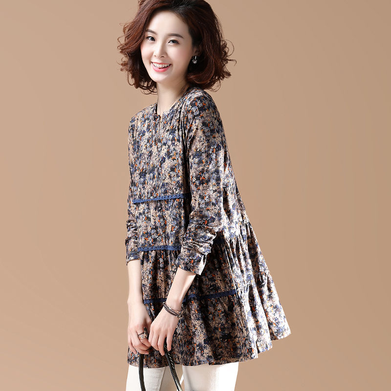 138斤矮个老婆胖归胖，但她会打扮，娃娃衫+短裤，高挑嫩瘦美