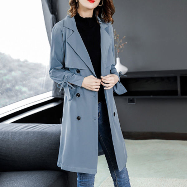 女人过了40岁!这样穿让你回到30岁，白嫩又显瘦，人见人夸