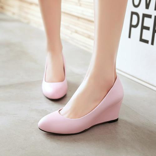 没有高跟鞋的秋天不完整!新上6款高跟鞋,端庄大方还时髦