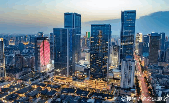 为什么半个中国的人都说四川话