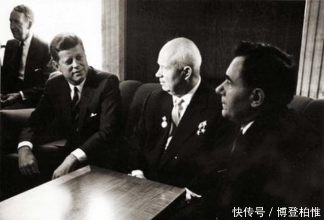 「在位」苏联最可怜领导人,在位10年被政变推翻,晚年凄惨而死