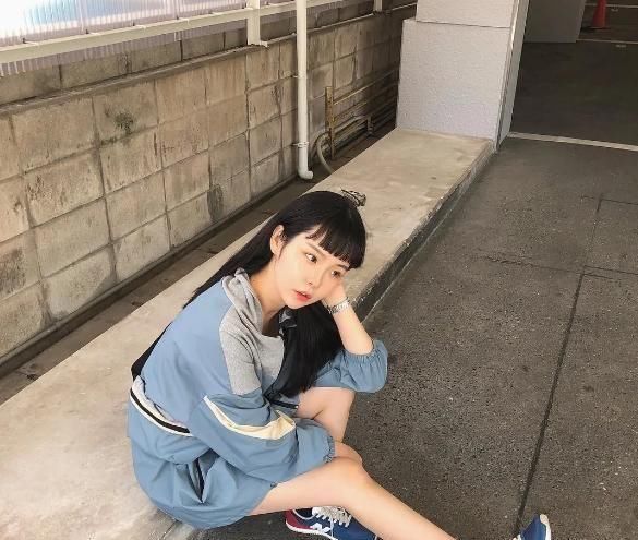  『卫衣』又到了穿卫衣的季节，这样穿不会烂大街，还好看到爆！
