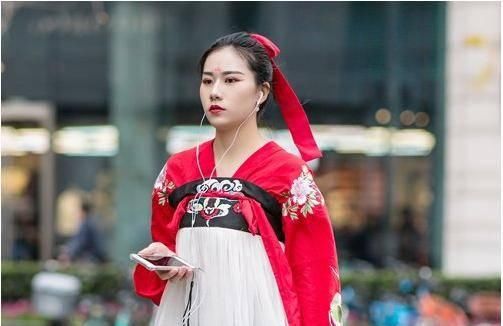 『女生』女生中性古装扎发,帅气不输男儿