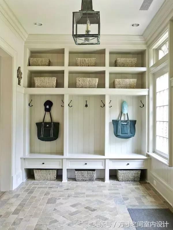 完蛋了，玄关瓷砖居然可以这样铺，快被邻居挤破门了！