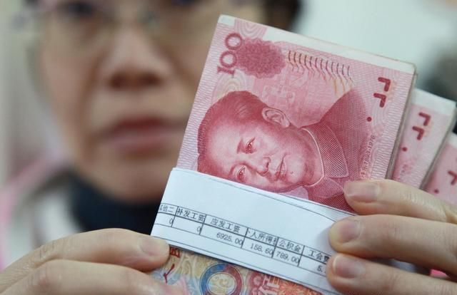 为什么好多人会想进月收入三千多的事业单位？