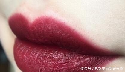  「红色」口红色系盘点：要想变成“时髦精”，口红色系千万要分清楚