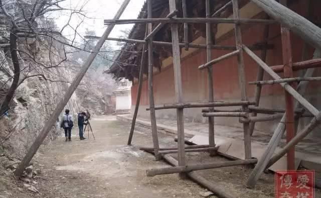  【中国】梁思成林徽因的文化远征：万里跋涉找到“中国第一国宝