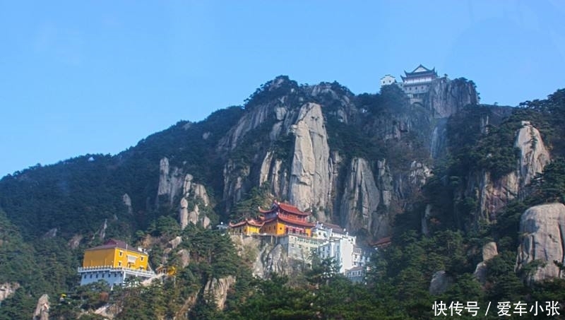 中国香火最灵验的佛教圣山，与五台山峨眉山齐名，闻名海外