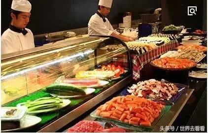 中国游客去泰国旅游，想在当地吃饭却被老板拒绝，原因让国人脸红