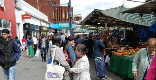 英国游客评价各国菜市场：日本很安静，印度太吵闹，中国2字概括