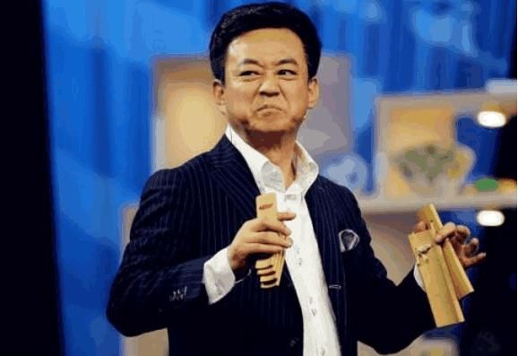 央视主持人朱军发“律师声明”,将起诉造谣者,网友:先把评论开