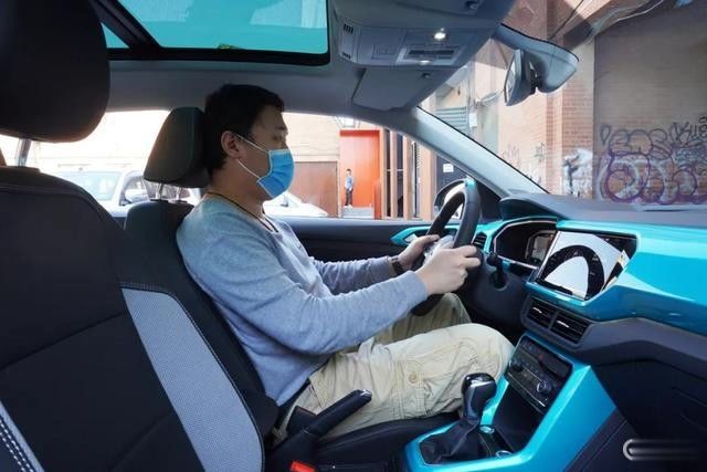 车型■生活是一种态度 试驾一汽