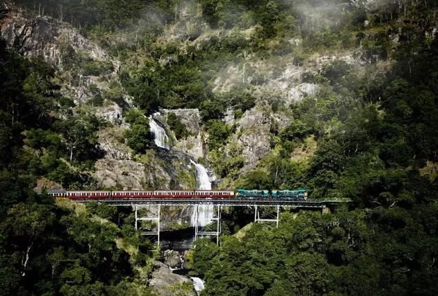 10-12月最佳旅行地，8个明信片一样的风景