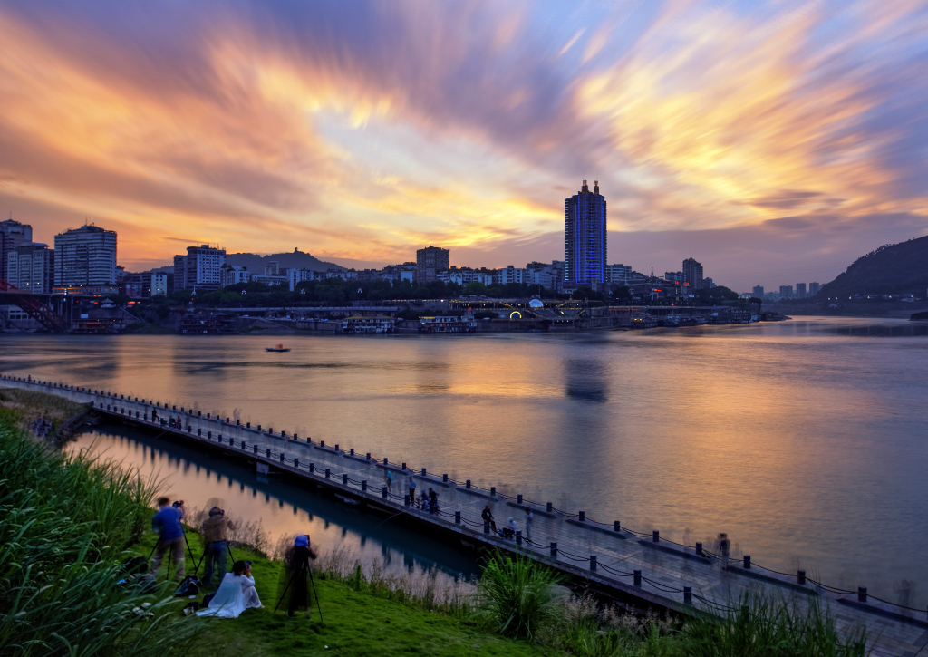 四川继成都之后，又一座城市开始“起飞”，不是德阳也不是绵阳