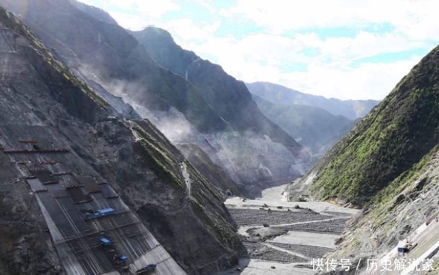 中国一超级工程，耗资660亿比三峡还大，面积大到可放6架波音747