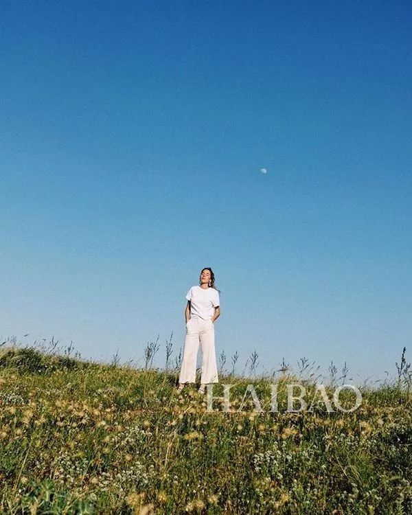 奇怪| 满脸雀斑的她从不磨皮，但是拍出来却比蛇精脸还好看