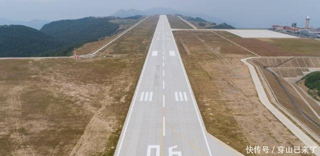 这座修在“云端”上的机场，让重庆成为了全国机场最多的城市