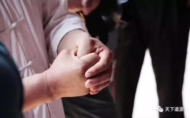 谐趣精妙 的道教对联