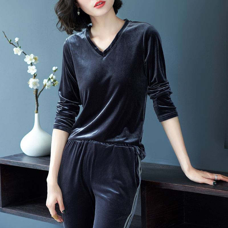 把旗袍统统比下去的运动套装，适合26-47岁女人，百搭又减龄