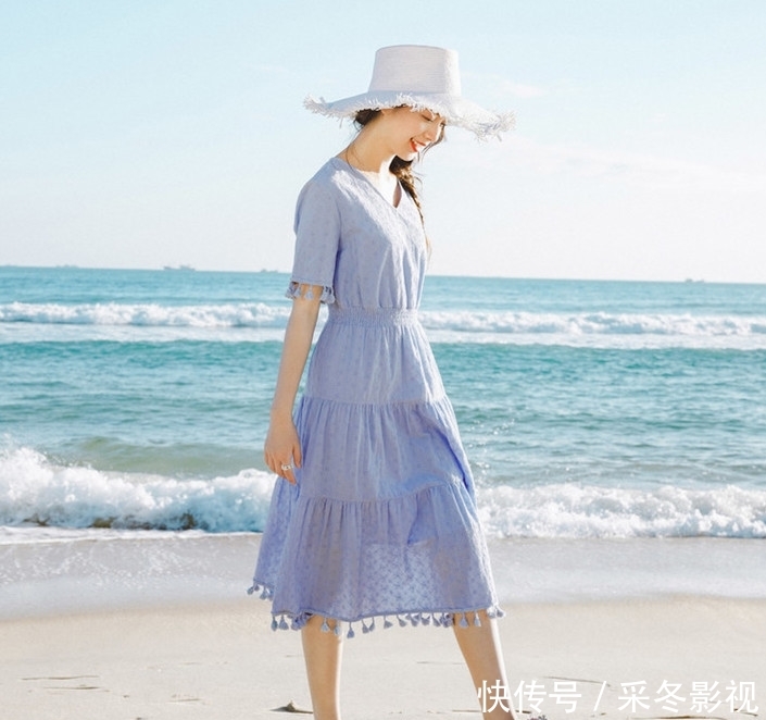 「裤子都」春天不要穿得太沉闷,选择一些浅色系,简约温柔,自带高级感