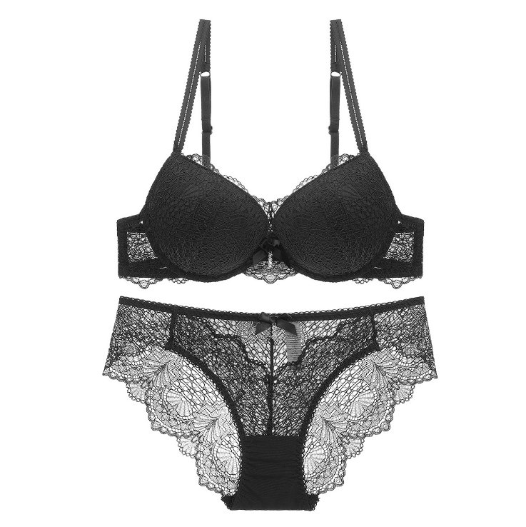 别再穿三角裤了!媳妇只穿“透明丁裤”，性感而不失韵味