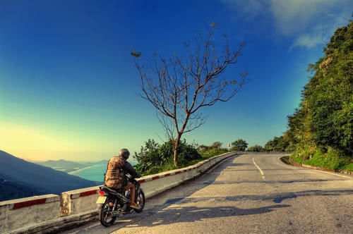 摩托车课堂：相比汽车，摩旅一天能够骑多长的距离？