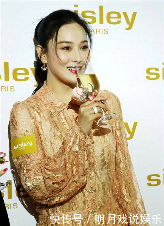 某女星公开表示想嫁王宝强，听到原因后让人气愤，网友：心机婊！