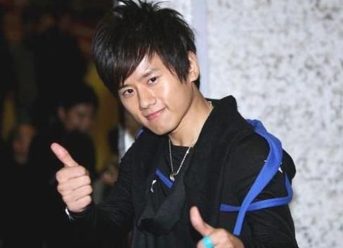 娱乐圈一本正经撒谎，被网友戳穿的5大明星，真是一个比一个尴尬