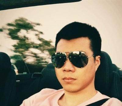 以防万一黄毅清疑似喊话某主持人一定要确认好前后的金额！