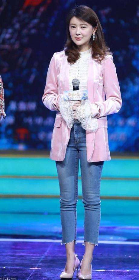 贾跃亭走后, 甘薇2个月内老了十岁, 网友: 难道打针的钱也被冻住