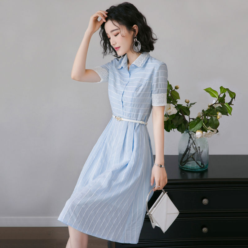 我的天!媳妇也太会打扮了，穿这样的连衣裙，女人味爆棚