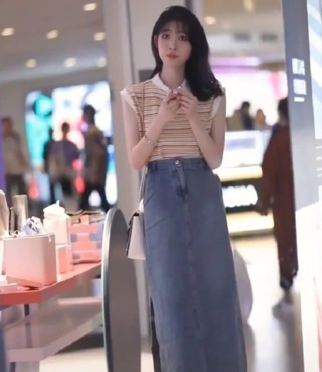  过时|小白裙早就过时了，现在流行“梯子裙”，洋气显高，让你轻松十倍