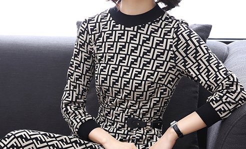 谁说高贵一定穿旗袍?大错特错!下面新款秋裙,能衬出你高贵气质