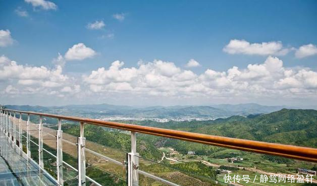 同处■中国最“奇怪”丹霞景观,一阴一阳同处一山,风景中藏着三绝!