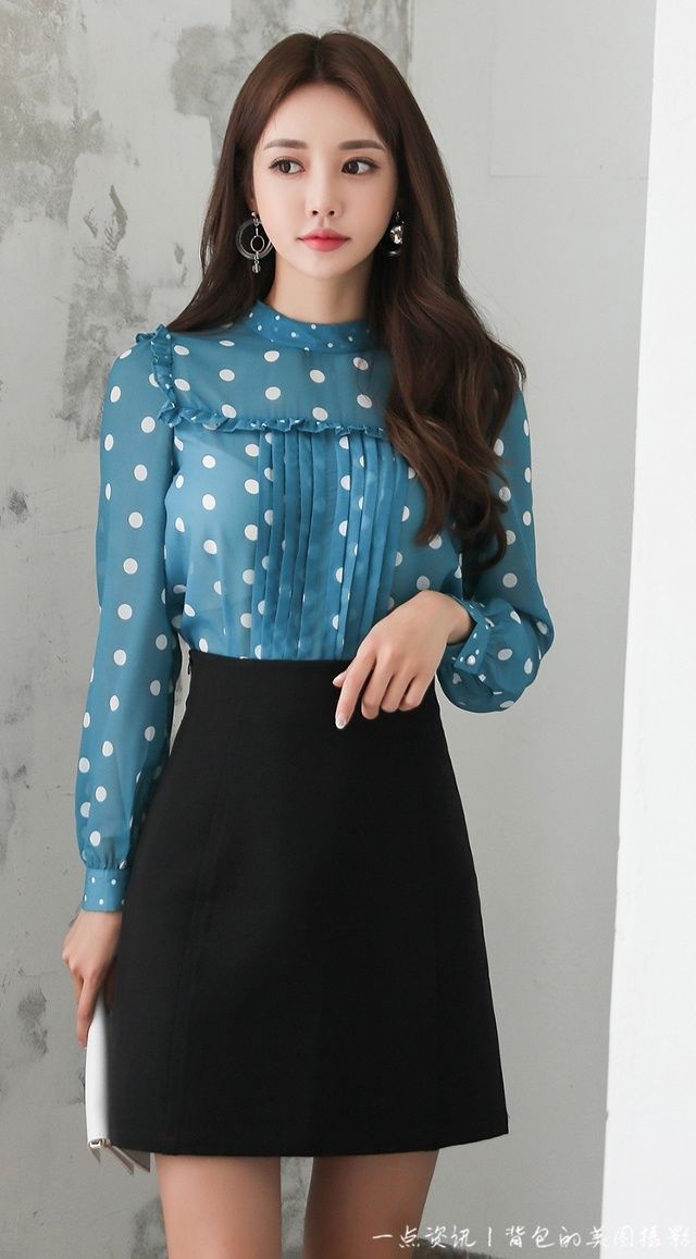 人像摄影：调高曝光补偿的数值，让模特的肌肤看上去更显白皙