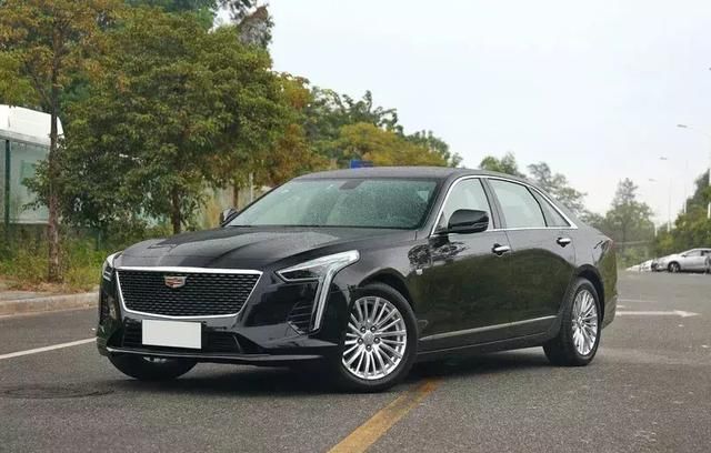  「CT6」档次感不输奥迪A8L，CT6最低配30W多，还要啥A6L