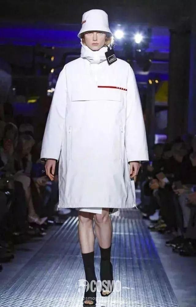 时髦办｜今年没顶渔夫帽还真不行了，先买舒淇的