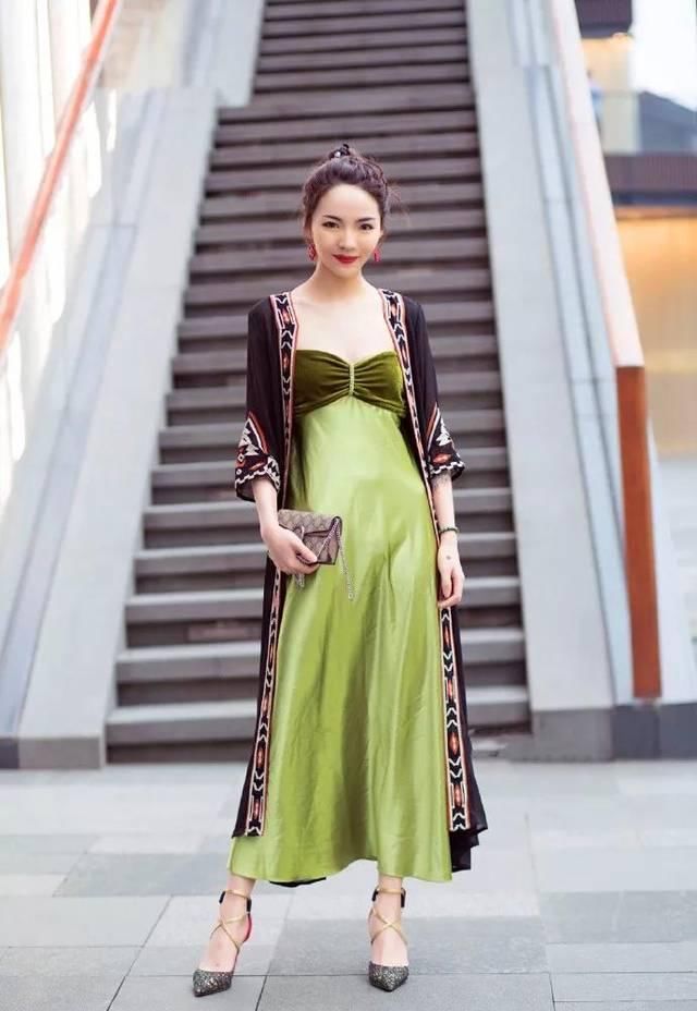  『女性』高跟鞋时尚搭配，穿出女性自己独有的气质
