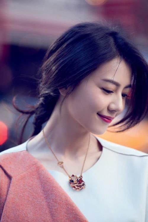  『穿不出』拿捏不准穿衣风格？先从“脸”下手，照穿不出错，你是什么脸型？