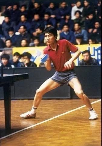 『当红』好命的吴玉芳21岁拿影后,当红时嫁运动员,夫妻恩爱32年惹人羡