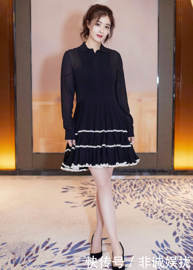 蒋欣如今都敢露腿了，竟然细得快赶上杨幂，瘦了之后真的是好美！